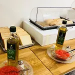 فندق Rosabel *